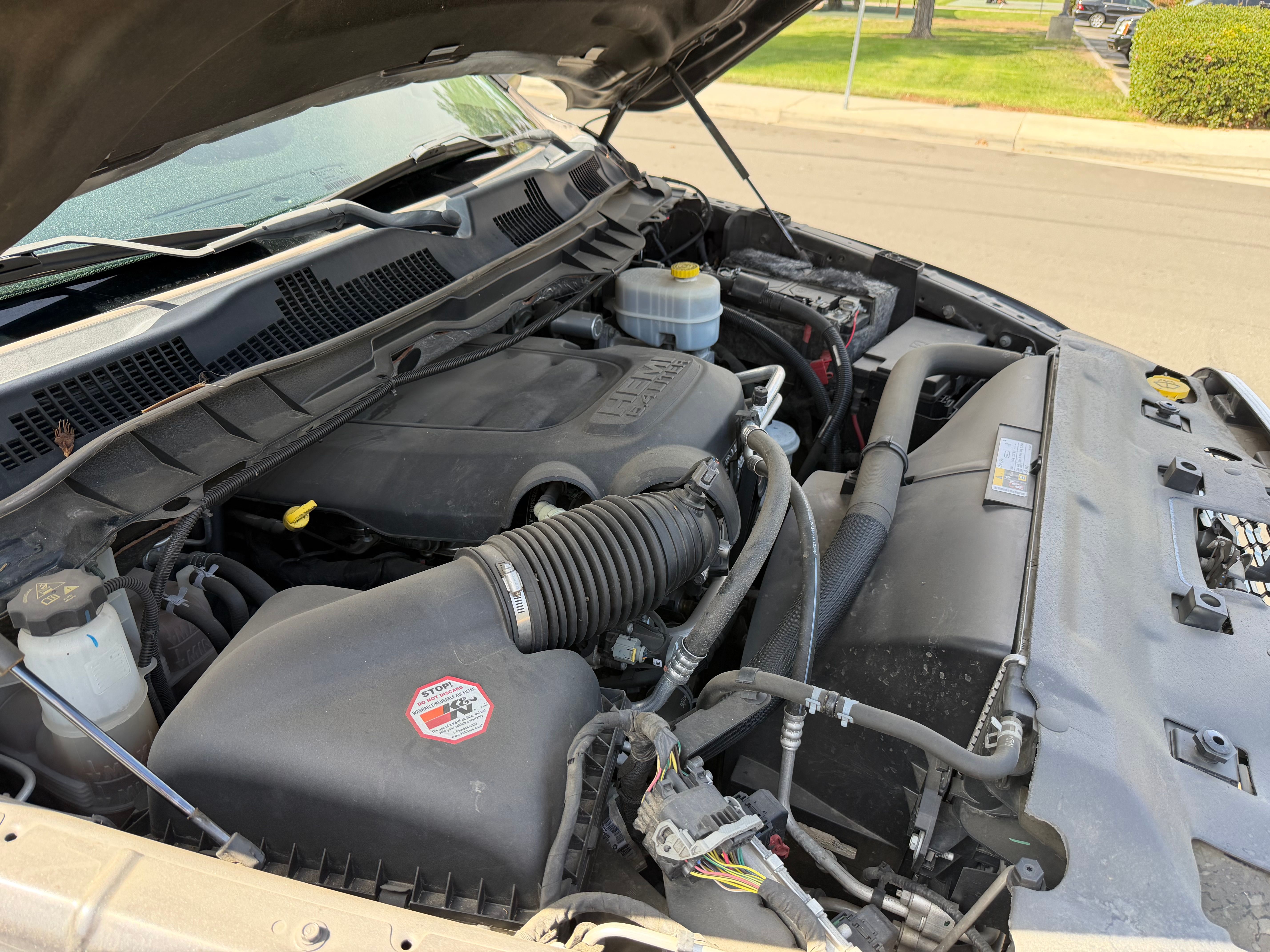 Used 2018 RAM 2500 Laramie w/ Convenience Group AWD/4WD image 18