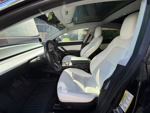 Used 2019 Tesla Model 3 Long Range image 6