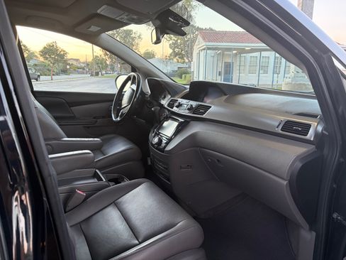 Used 2015 Honda Odyssey EX-L image 12