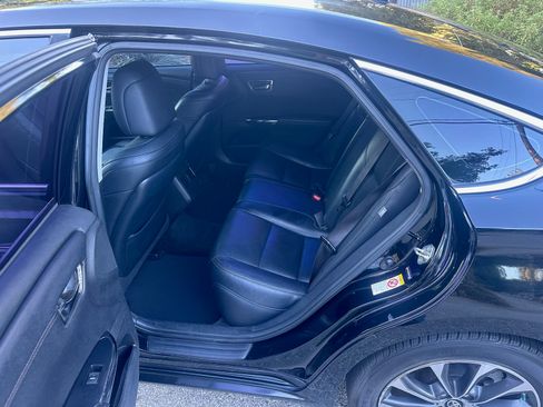 Used 2016 Toyota Avalon XLE FWD image 14