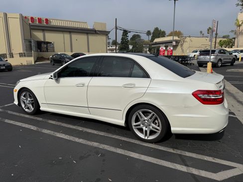 Used 2013 Mercedes-Benz E 350 Sedan image 6