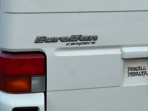 Used 2002 Volkswagen Eurovan GLS FWD image 5