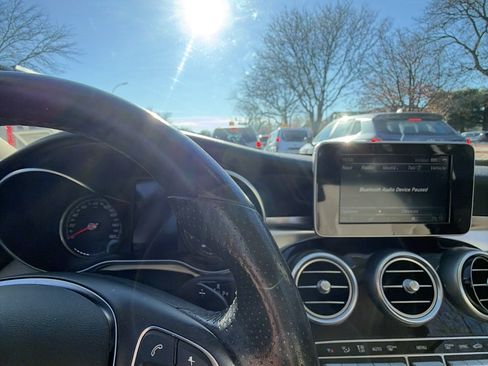 Used 2017 Mercedes-Benz C 300 4MATIC Sedan image 8