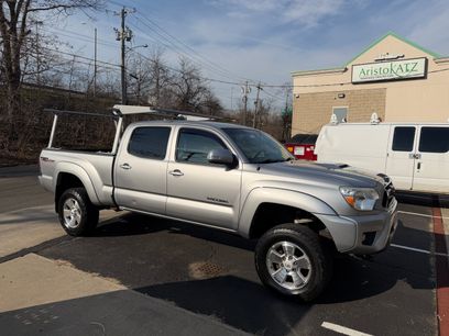 Used 2014 Toyota Tacoma 4x4 Double Cab w/ TRD Sport Package