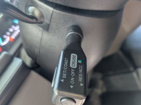 Used 2020 Ford Transit 150 XL RWD image 14