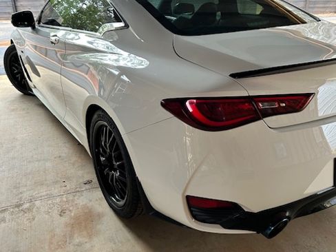 Used 2019 INFINITI Q60 3.0t Luxe image 12