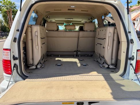 Used 2004 Lexus LX 470 4WD image 13