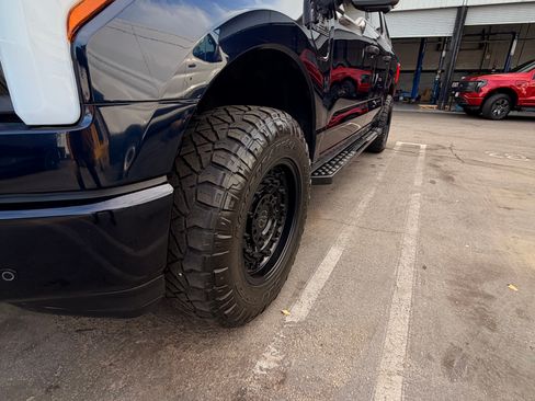 Used 2022 Ford F150 Lightning XLT w/ Tow Technology Package image 26