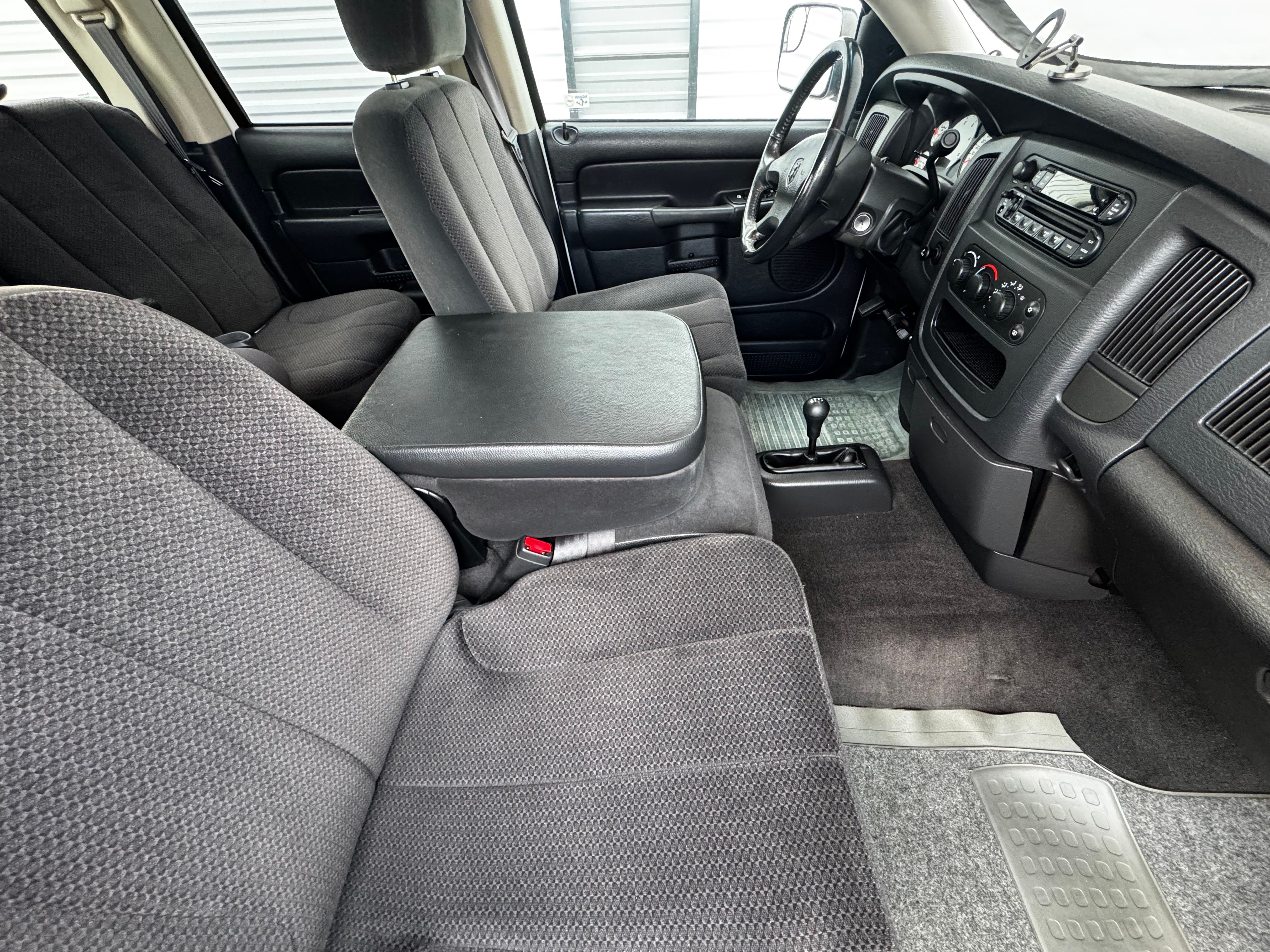Used 2003 Dodge Ram 2500 Truck SLT AWD/4WD image 12