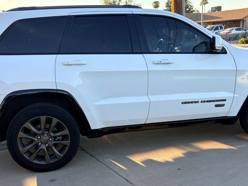 Used 2016 Jeep Grand Cherokee Limited 75th Anniversary image 2
