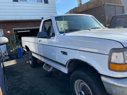 Used 1997 Ford F250 4x4 Regular Cab Heavy Duty image 22