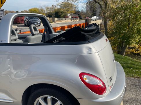 Used 2006 Chrysler PT Cruiser Touring image 16