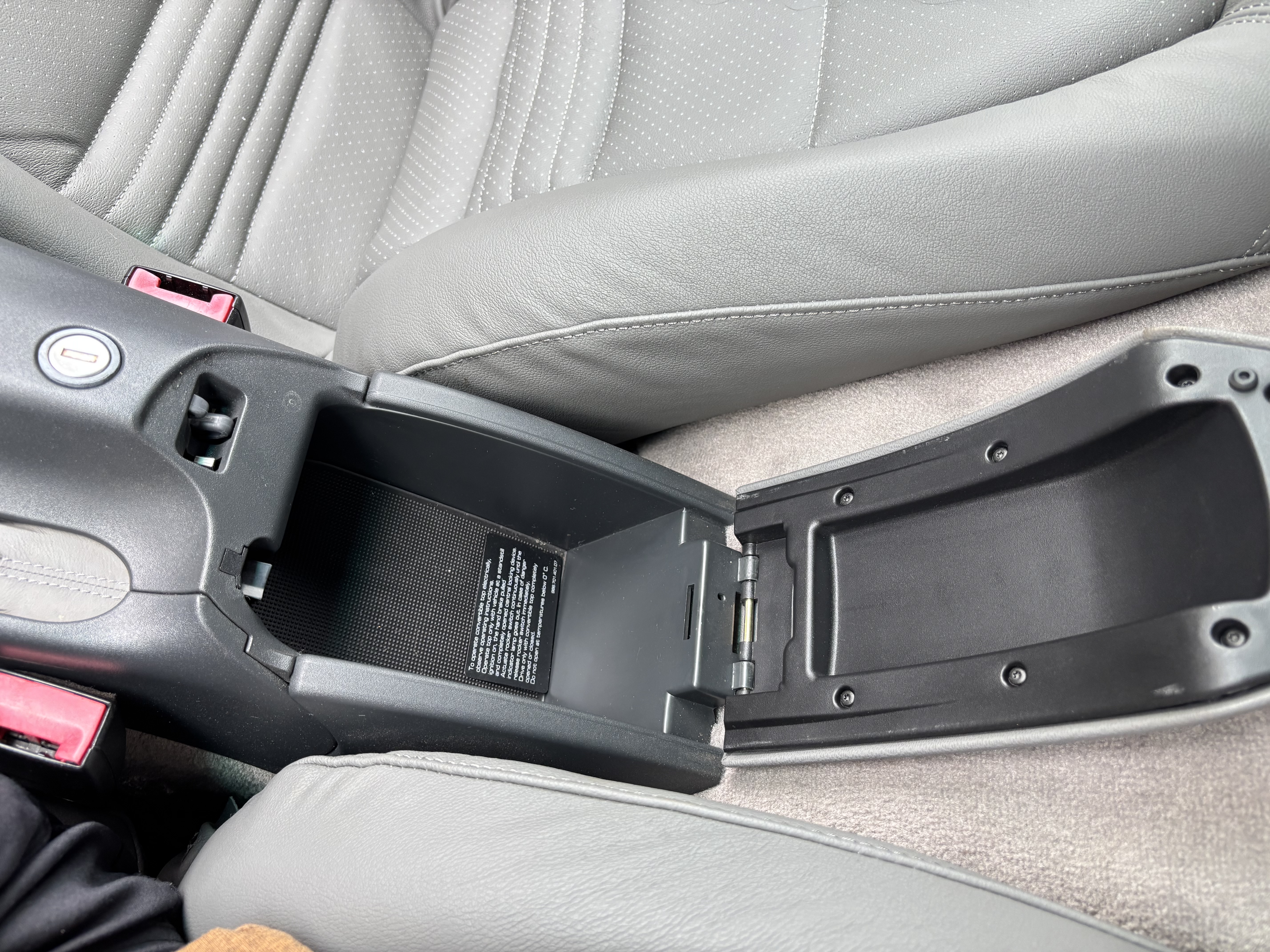 Used 1998 Porsche Boxster RWD image 19