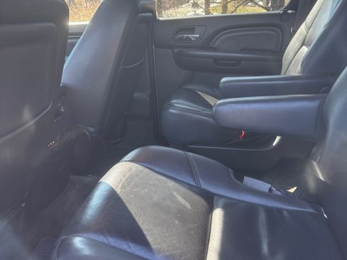 Used 2012 GMC Yukon Denali AWD/4WD image 18