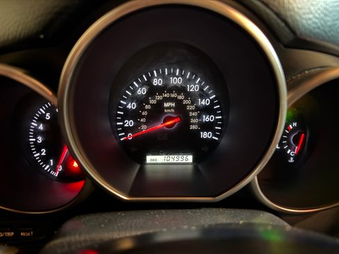 Used 2002 Lexus SC 430 Convertible image 21