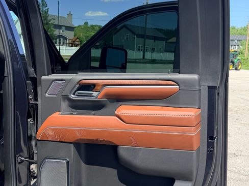 Used 2026 GMC Sierra 2500 Denali Ultimate image 22