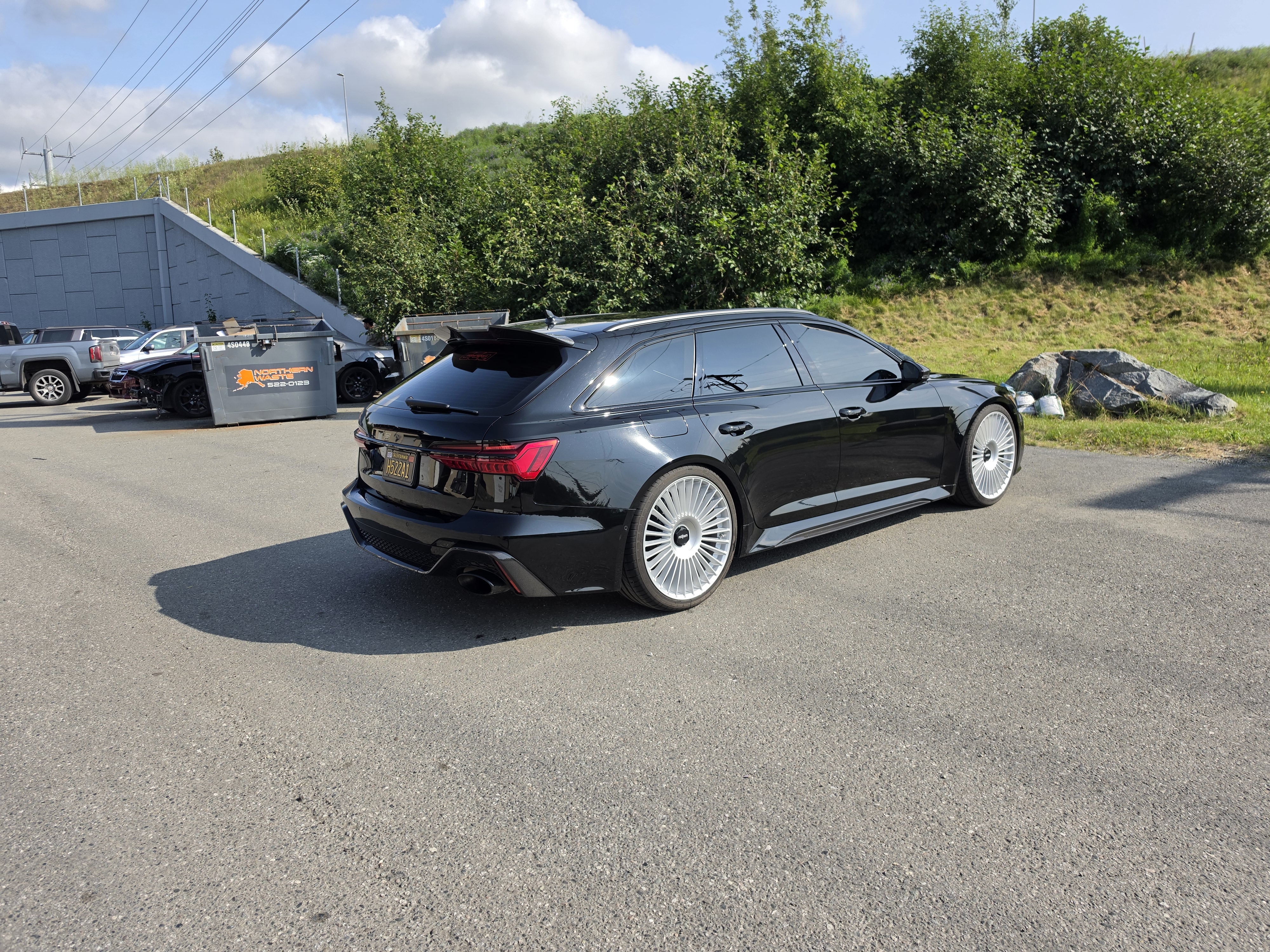 Used 2022 Audi RS 6 AWD/4WD image 6