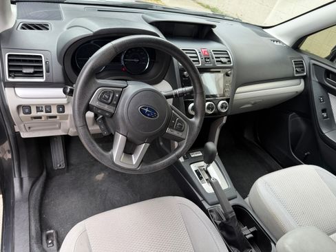 Used 2018 Subaru Forester 2.5i Premium AWD/4WD image 9