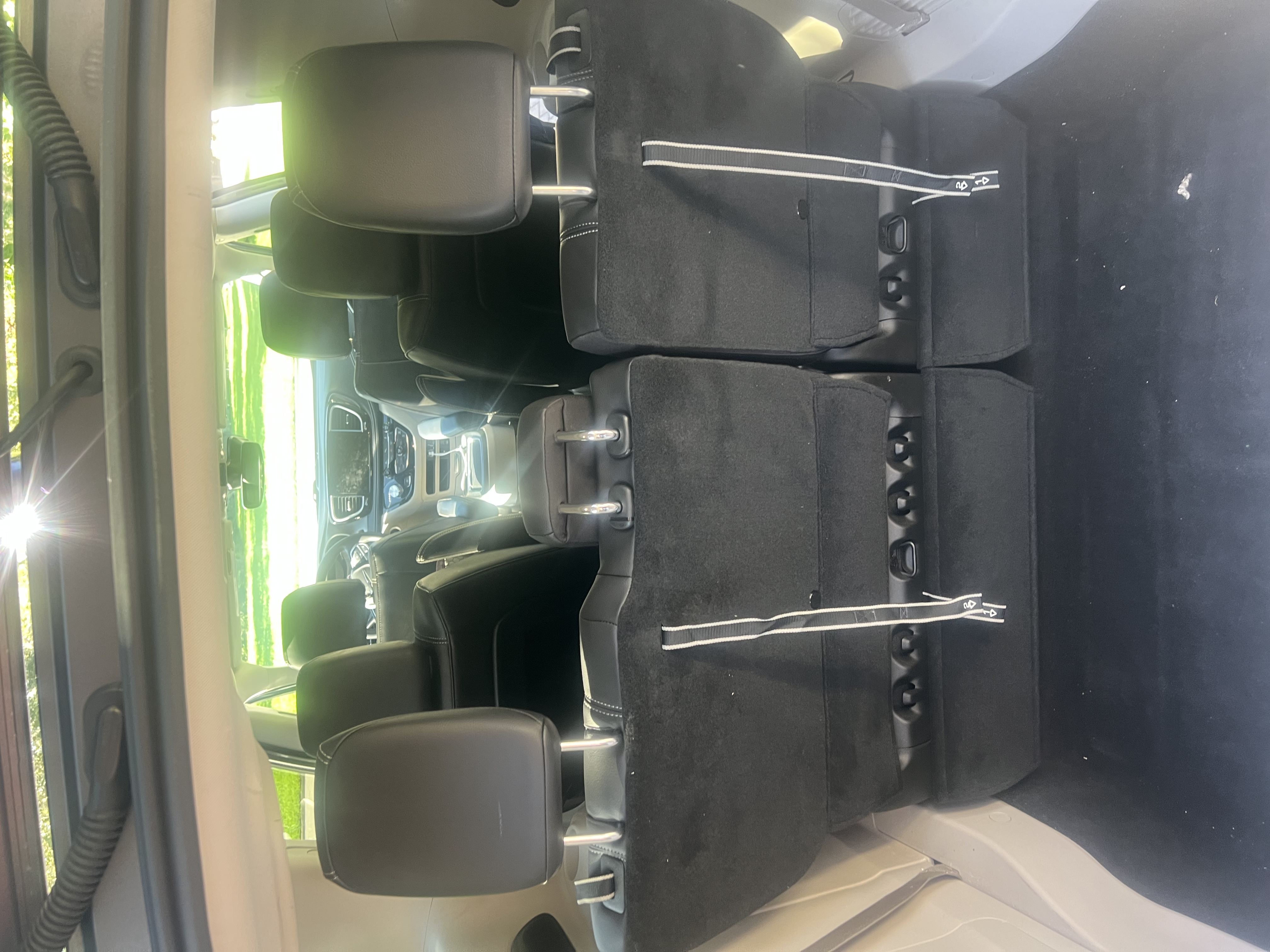 Used 2022 Chrysler Pacifica Touring-L FWD image 6