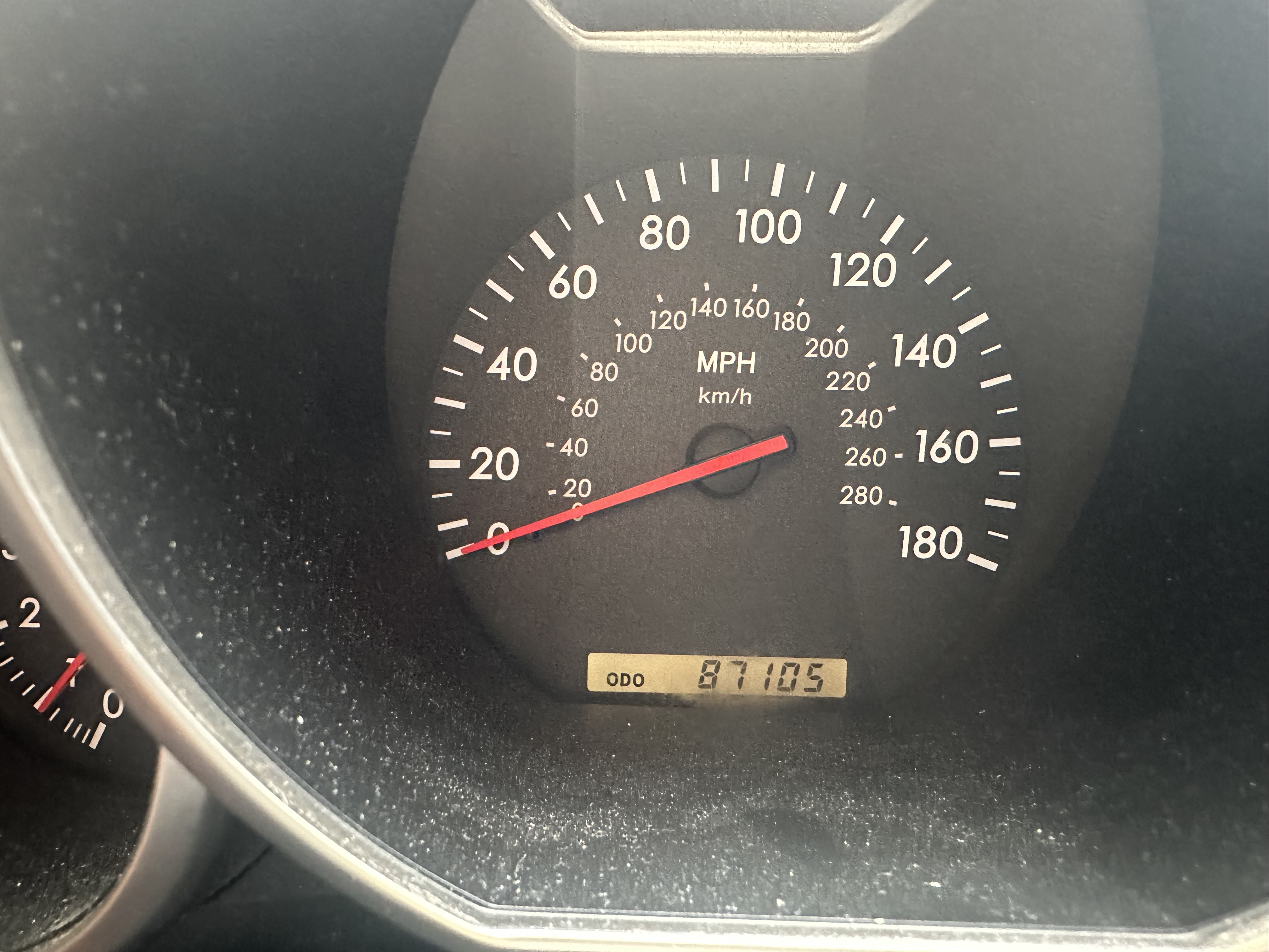 Used 2005 Lexus SC 430 Convertible RWD image 2