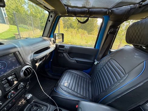 Used 2016 Jeep Wrangler Unlimited Sport w/ Quick Order Package 24S image 9