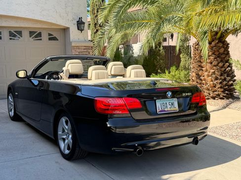 Used 2011 BMW 335i Convertible image 1