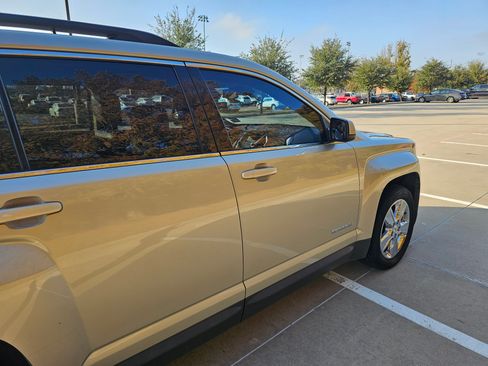 Used 2014 GMC Terrain SLT image 4