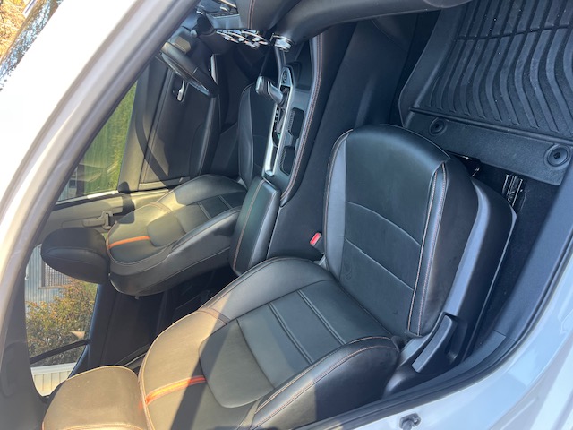 Used 2020 Nissan Sentra SR w/ Premium Package FWD image 9