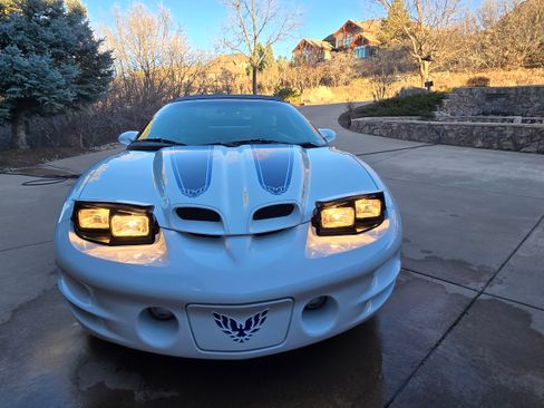 Used 1999 Pontiac Firebird Trans Am image 21