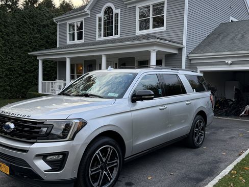 Used 2019 Ford Expedition Max Limited w/ Equipment Group 303A image 8