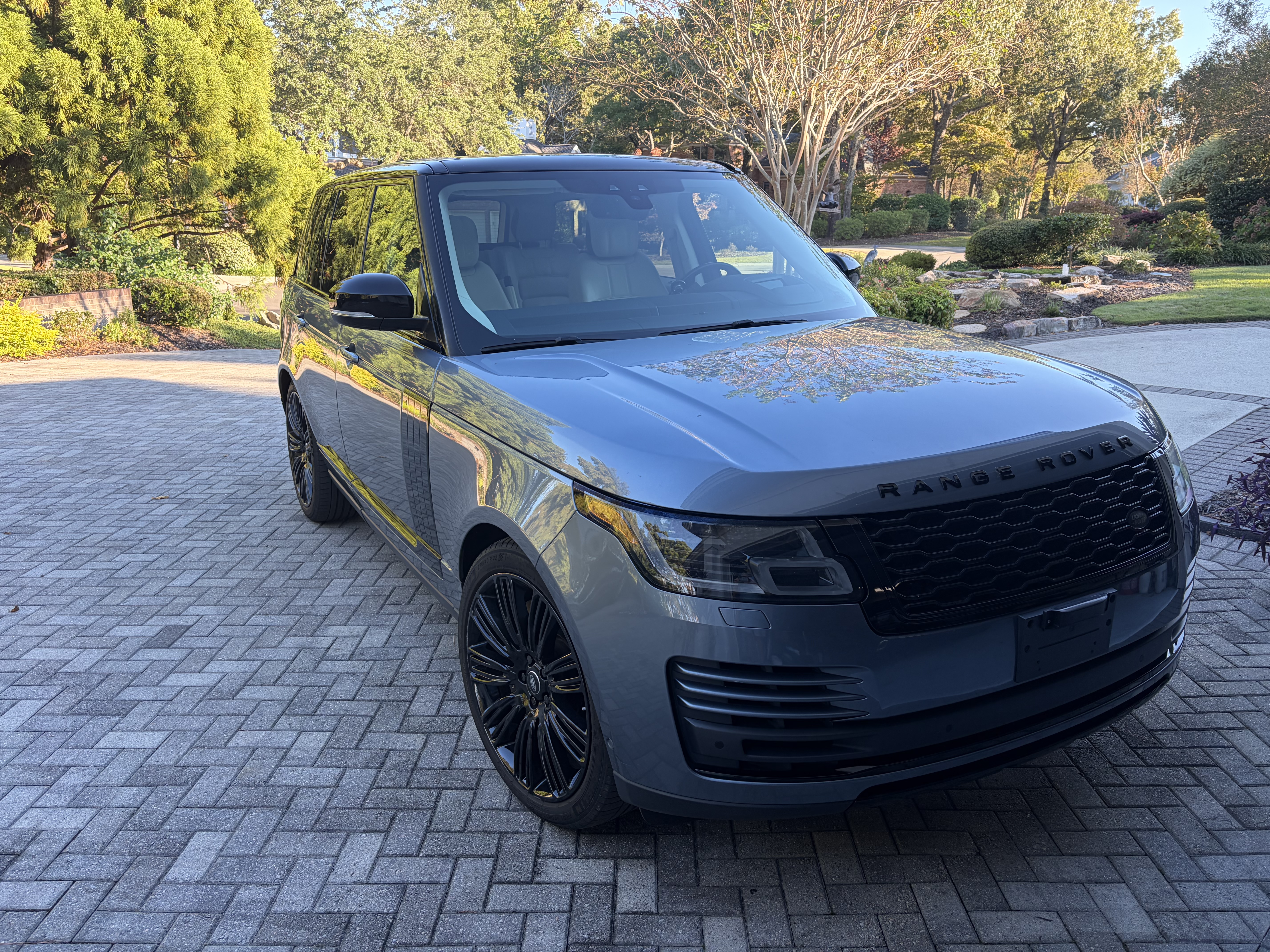 Used 2019 Land Rover Range Rover HSE AWD/4WD image 18