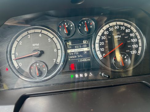 Used 2012 RAM 1500 Laramie image 14