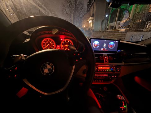 Used 2009 BMW X6 xDrive50i image 4