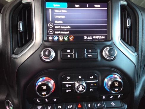 Used 2020 GMC Sierra 2500 Denali w/ Denali Ultimate Package AWD/4WD image 5