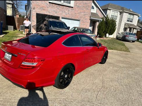 Used 2015 Mercedes-Benz C 250 Coupe image 5