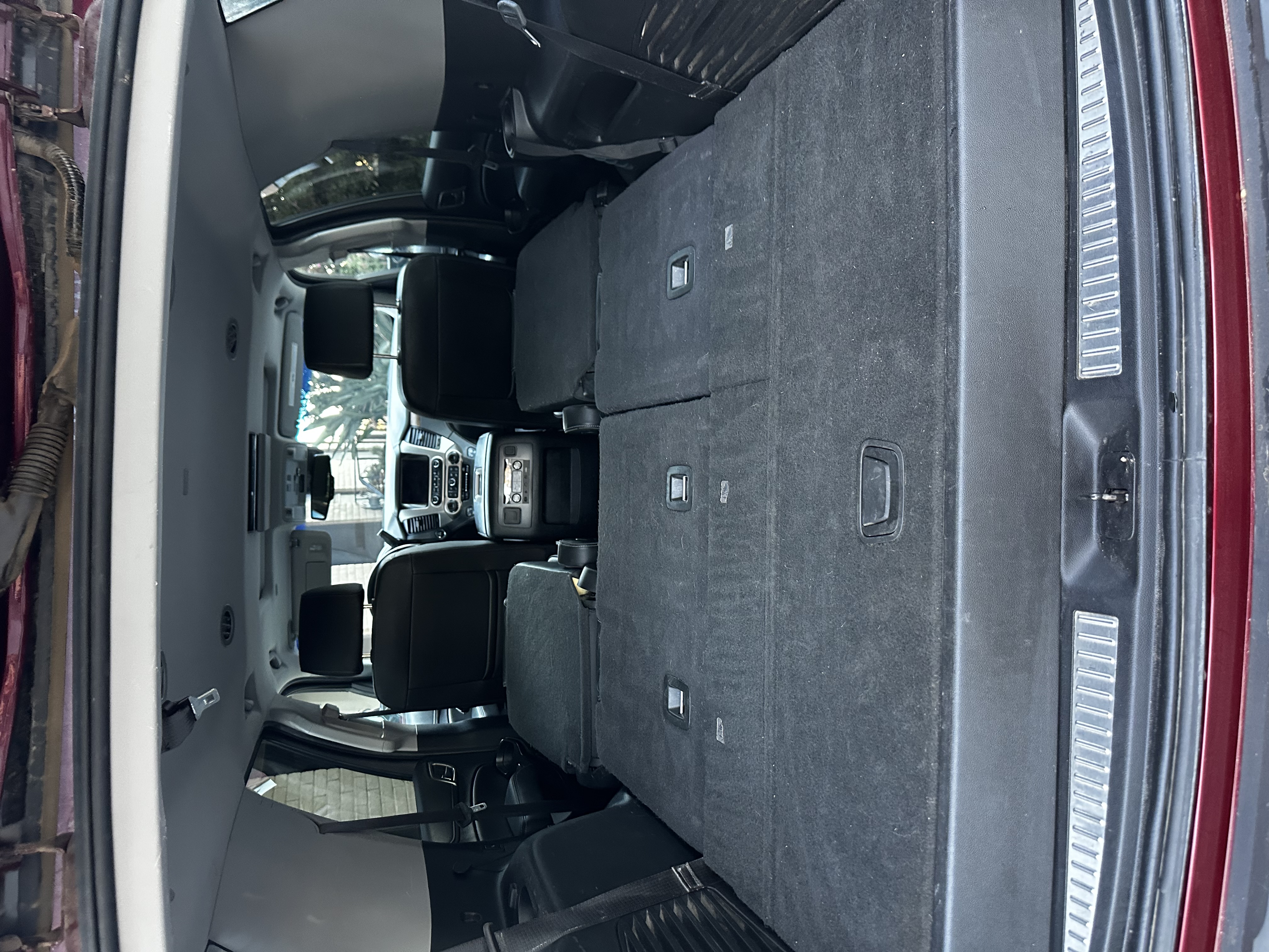 Used 2020 GMC Yukon Denali w/ Open Road Package AWD/4WD image 8
