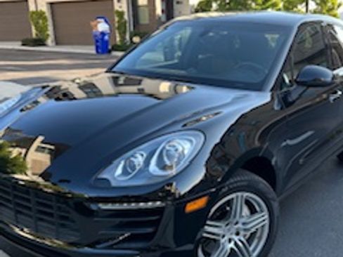 Used 2016 Porsche Macan S image 4