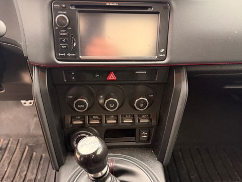 Used 2013 Subaru BRZ Limited image 10