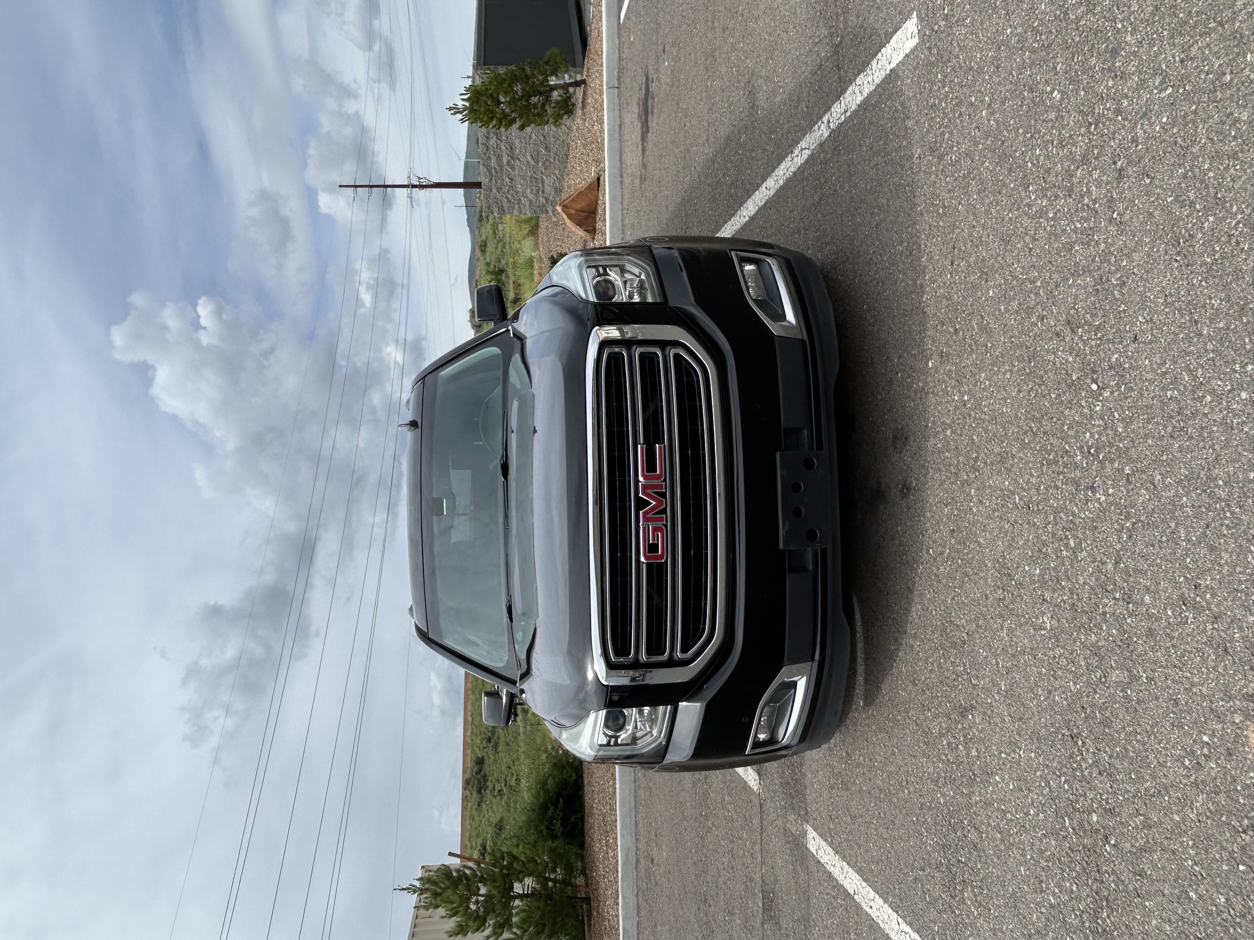 Used 2016 GMC Yukon XL SLE w/ Convenience Package RWD image 4