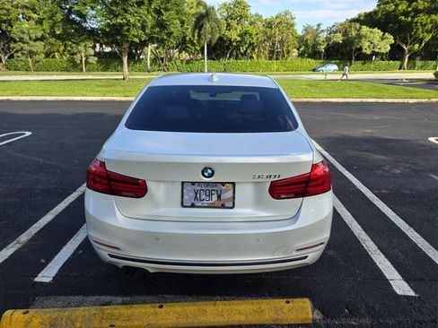 Used 2018 BMW 330i 330i Sedan 4D image 6