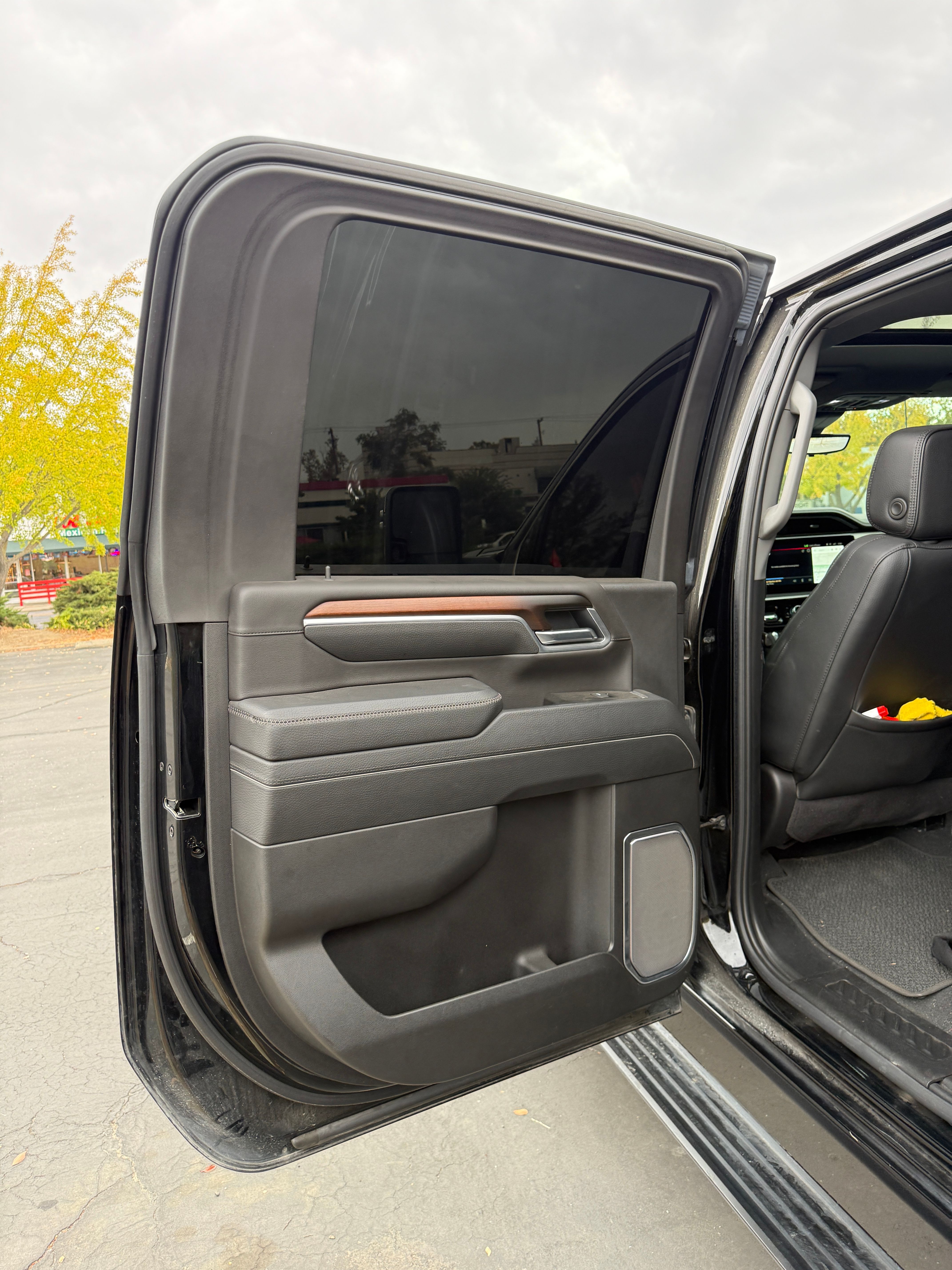 Used 2025 GMC Sierra 2500 Denali w/ Denali Reserve Package AWD/4WD image 16