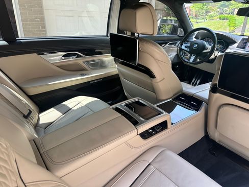 Used 2017 BMW M760i xDrive AWD/4WD image 15