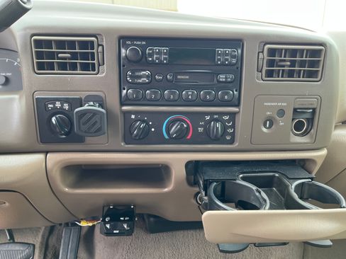 Used 2000 Ford F250 4x4 SuperCab Super Duty image 15