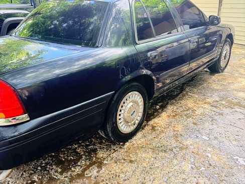 Used 1999 Ford Crown Victoria Police Interceptor RWD image 6