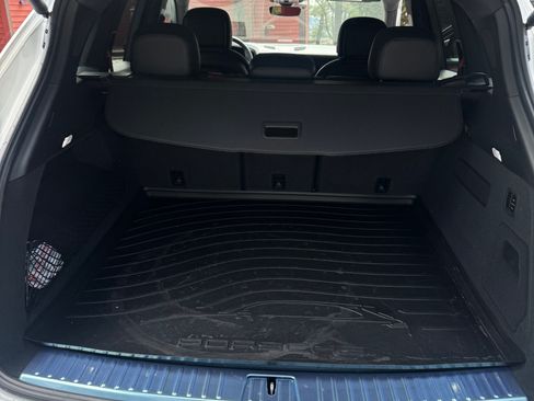 Used 2025 Porsche Cayenne S image 16