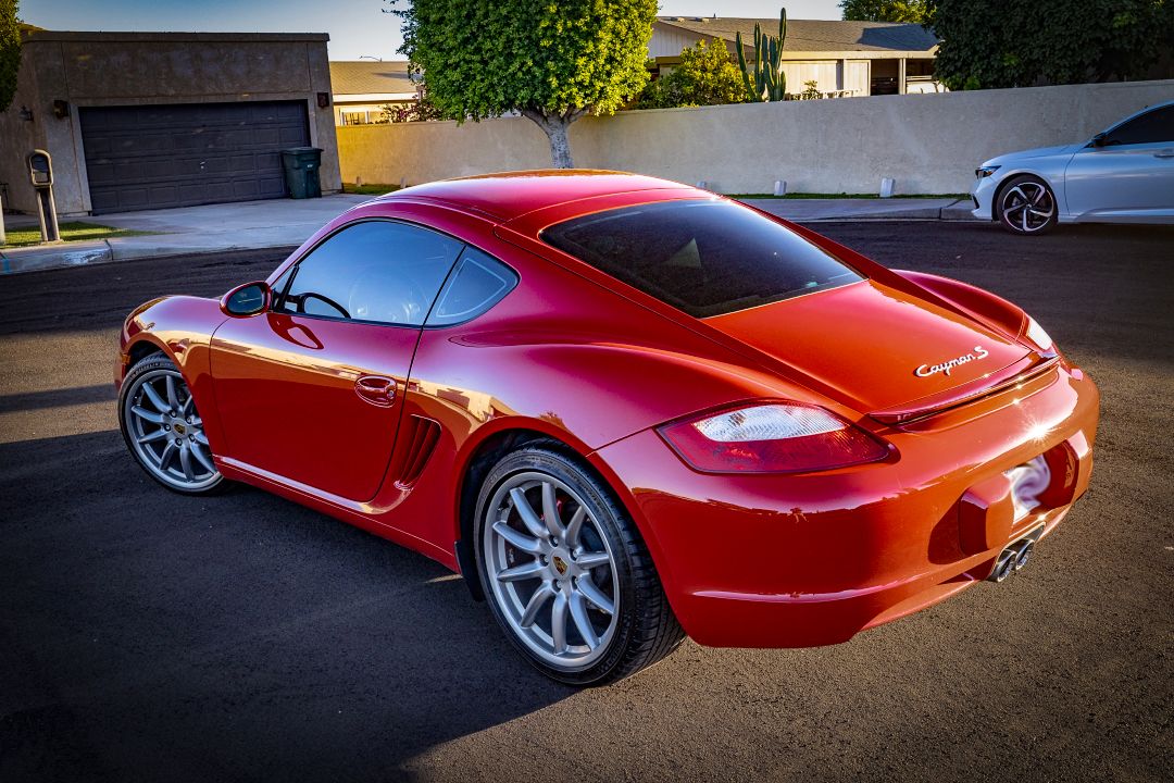 Used 2006 Porsche Cayman S RWD image 2