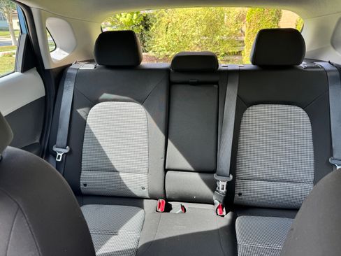 Used 2019 Hyundai Kona SE AWD/4WD image 21