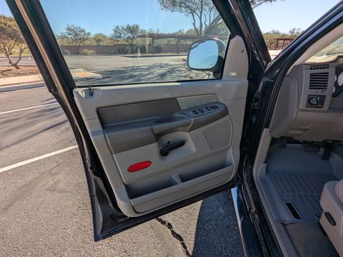 Used 2008 Dodge Ram 1500 Truck SLT w/ Popular Equipment Group image 26