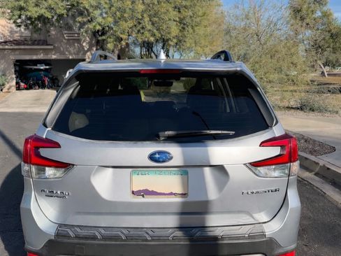 Used 2019 Subaru Forester Limited w/ Popular Package #3 image 2