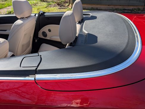 Used 2015 BMW 228i Convertible image 23